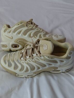 Nike TN Air Max Plus Drift sneakers Sail/Team Gold White Womens 7.5